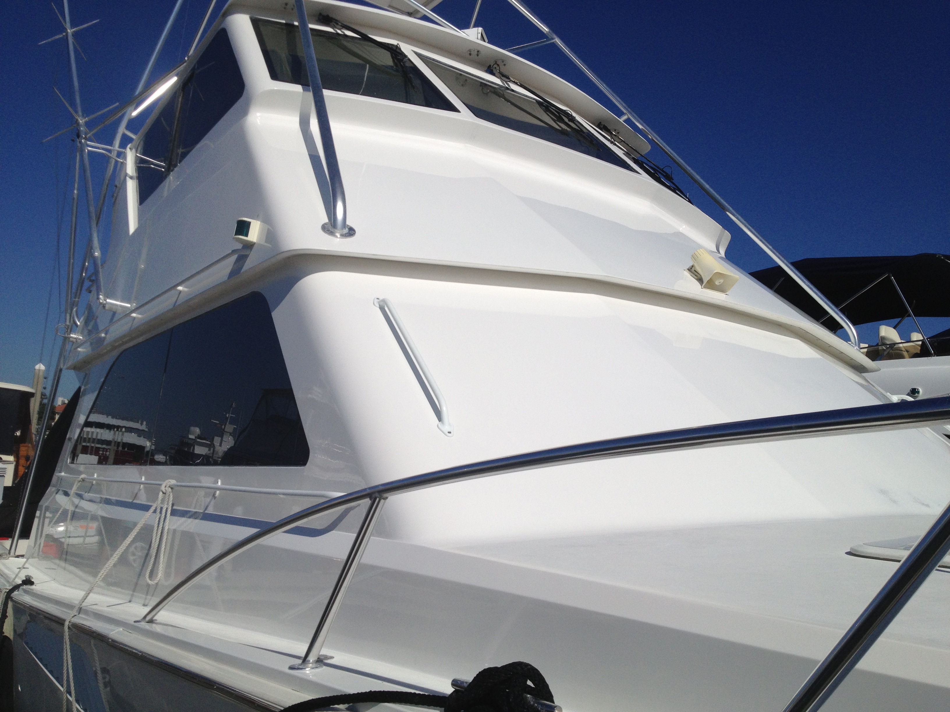 yacht surface restoration